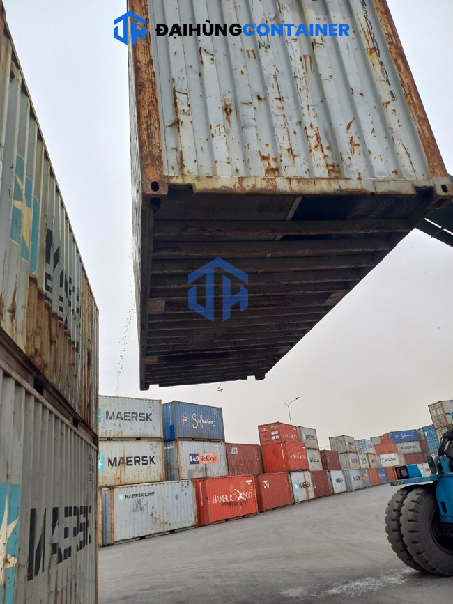 Đại Hùng Container là đơn vị uy tín chuyên mua bán, cho thuê container kho, container văn phòng giá rẻ