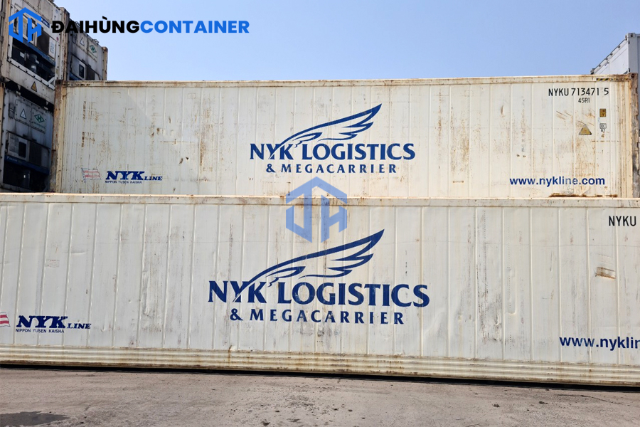 Container lạnh tại Đại Hùng có form cách nhiệt có độ bền cao, giữ nhiệt tốt